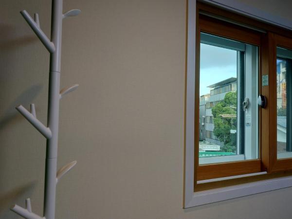 Seoul Forest Stay : photo 7 de la chambre chambre lits jumeaux