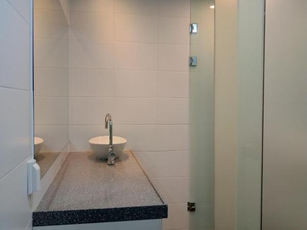 Seoul Forest Stay : photo 9 de la chambre dortoir pour femmes 4 lits