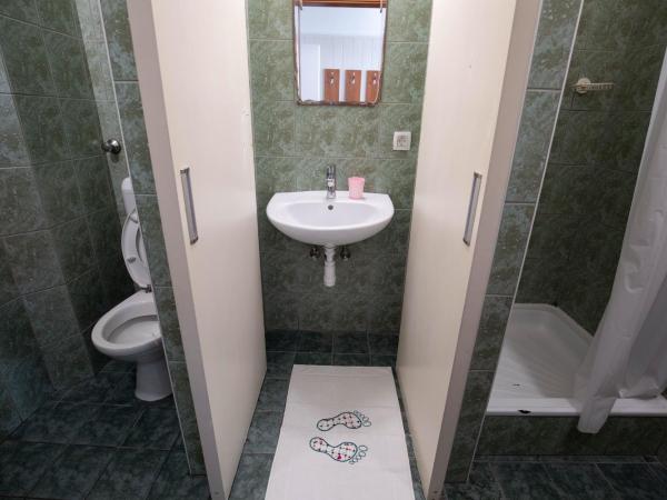 Népliget Hotel : photo 4 de la chambre chambre double deluxe