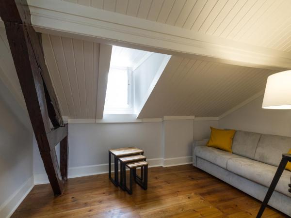 AQ 188 Guest House : photo 2 de la chambre chambre quadruple deluxe