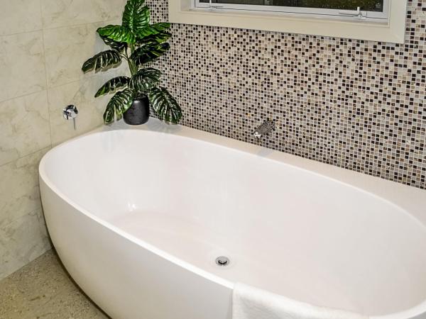 Newlands Court Motel : photo 7 de la chambre premium executive studio with bath