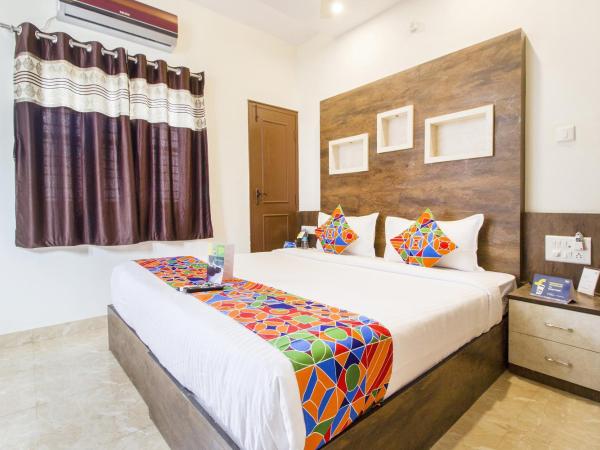 FabHotel Crown Suites : photo 1 de la chambre chambre deluxe