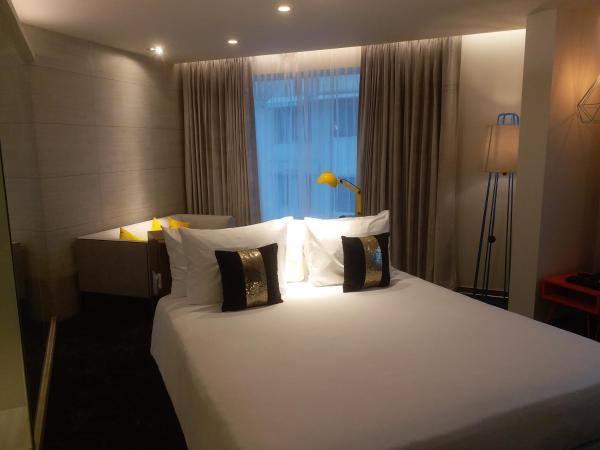 Radisson Bengaluru City Center : photo 4 de la chambre suite junior