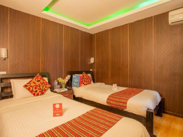 Traveler's Holiday Inn : photo 4 de la chambre chambre double ou lits jumeaux standard