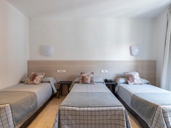 Hostal Castilla II Puerta del Sol : photo 10 de la chambre chambre triple