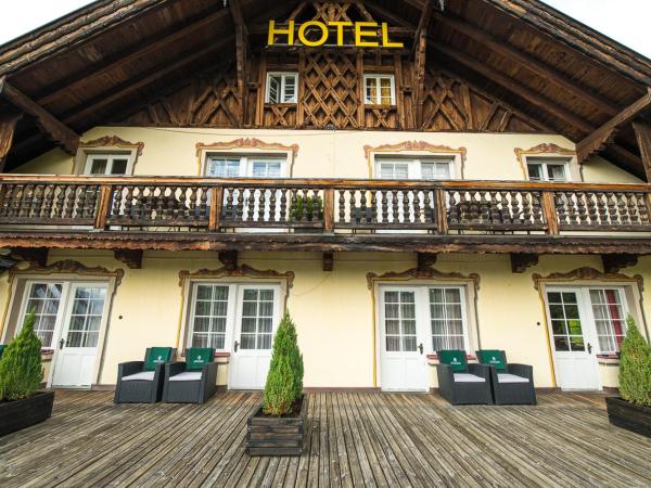 Hotel Grünwalderhof : photo 6 de la chambre chambre double avec balcon