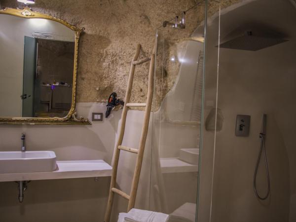 Thymus Residence nei Sassi : photo 4 de la chambre suite troglodyte