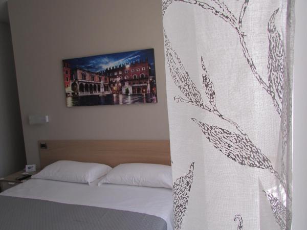 Affittacamere Verona in : photo 5 de la chambre chambre double