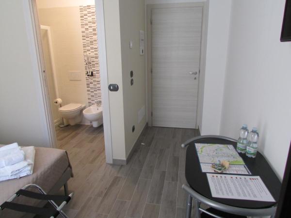 Affittacamere Verona in : photo 7 de la chambre chambre lit king-size