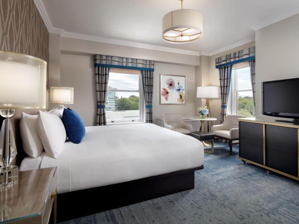 Fairmont Empress Hotel : photo 2 de la chambre hébergement lit king-size deluxe - vue sur ville