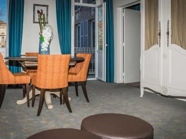 Best Western Hôtel de France : photo 4 de la chambre suite lit queen-size