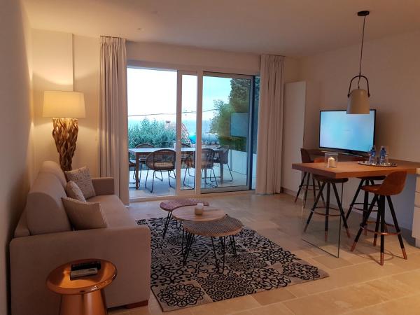 Iancu Charme Apartments : photo 3 de la chambre appartement - vue sur mer