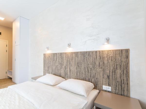 Ośrodek Wypoczynkowy Wiga : photo 1 de la chambre chambre double deluxe avec balcon