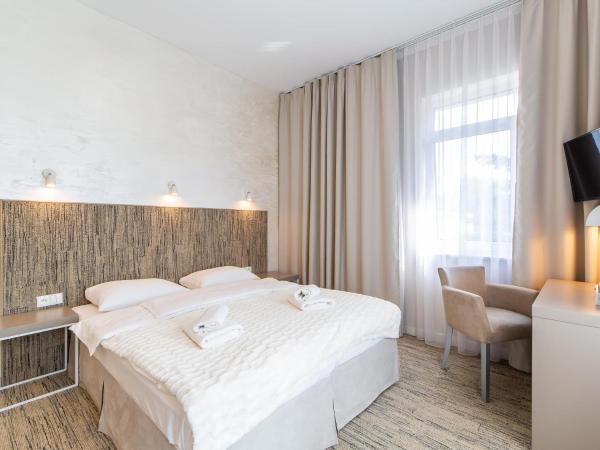 Ośrodek Wypoczynkowy Wiga : photo 3 de la chambre chambre double deluxe avec balcon