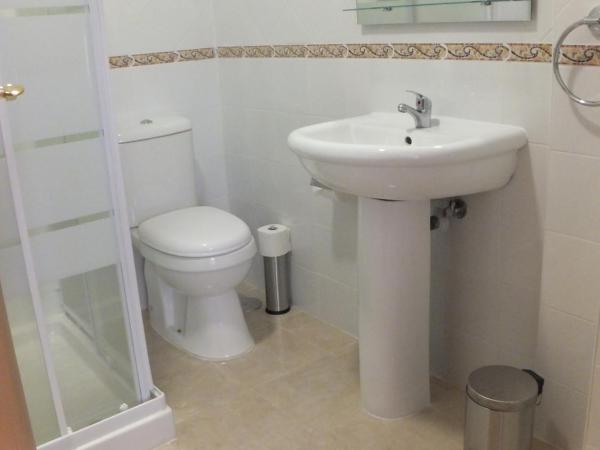 Hostal El Paraiso Playa Alicante : photo 7 de la chambre chambre simple