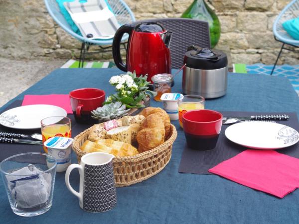 La suite 27, chambre d'hôtes de charme, près gare et centre ville, 3clevacances : photo 2 de la chambre suite - vue sur ville