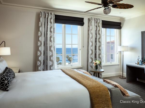 La Valencia Hotel : photo 3 de la chambre chambre king classique avec vue sur l'océan.