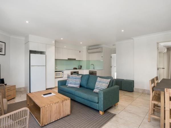 Bayview Beachfront Apartments, in town right on the beach : photo 4 de la chambre appartement 2 chambres deluxe - vue sur océan