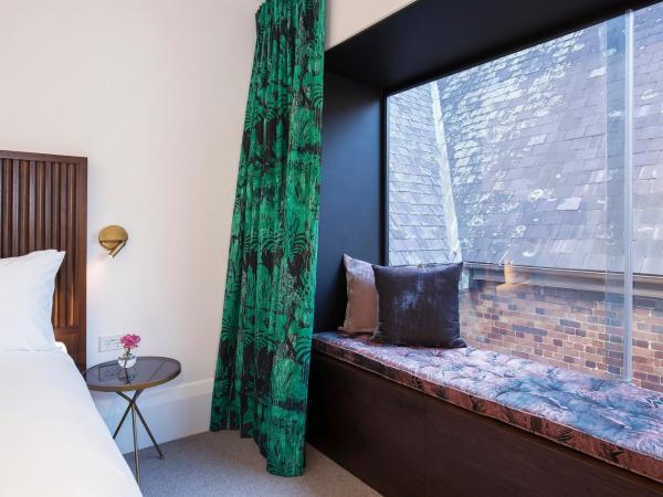 Crystalbrook Albion : photo 4 de la chambre superior king room - master