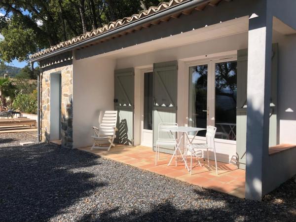 Les Aurochs : photo 9 de la chambre chambre lit king-size - vue sur montagne