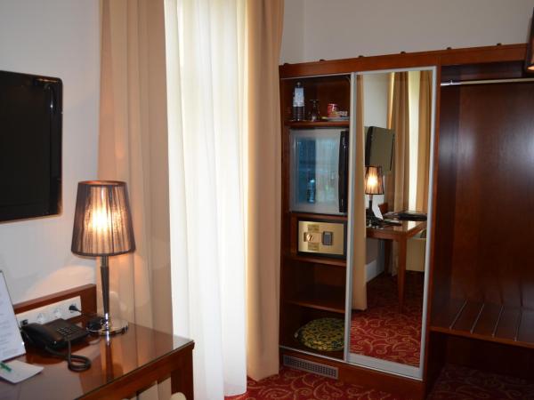 Hotel Jäger - family tradition since 1911 : photo 4 de la chambre chambre simple