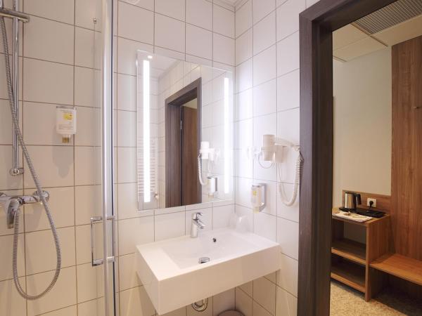 Active Hotel : photo 3 de la chambre chambre familiale