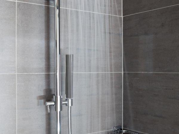 Best Western Grand Hotel de Bordeaux : photo 4 de la chambre chambre triple confort