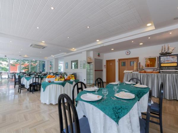 Hotel Sultano : photo 6 de la chambre chambre deluxe double ou lits jumeaux