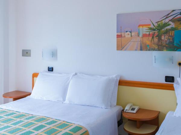 Hotel Sultano : photo 4 de la chambre chambre deluxe double ou lits jumeaux