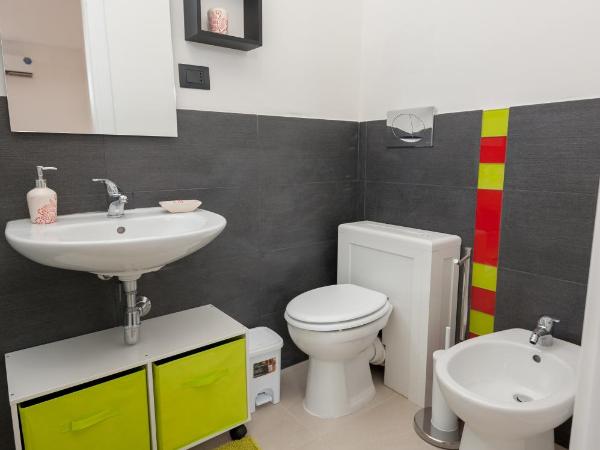 B&B Epipoli : photo 8 de la chambre chambre triple avec salle de bains privative