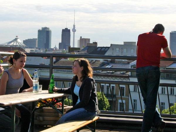 CVJM Jugendgästehaus Berlin : photo 1 de la chambre chambre familiale avec salle de bains privative