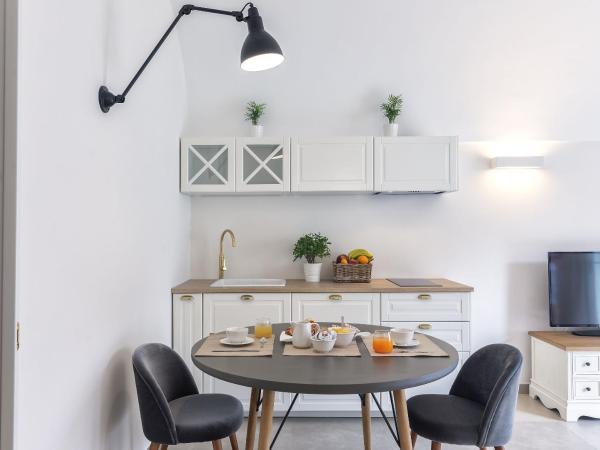 B&B Marina Garden : photo 2 de la chambre chambre familiale