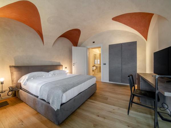 Relais San Vigilio al Castello : photo 1 de la chambre chambre double supérieure