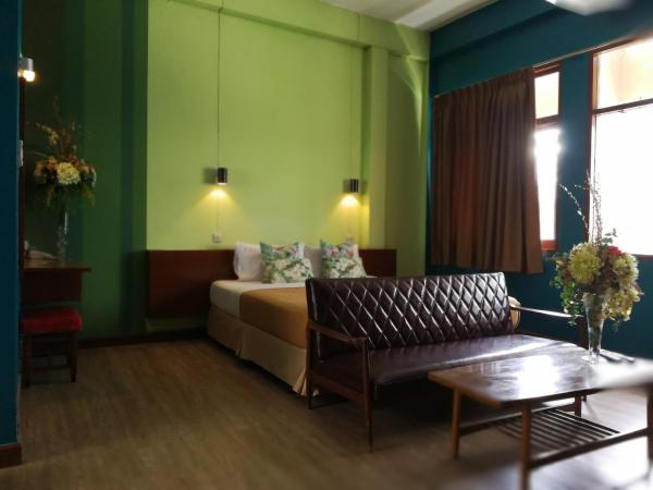 Miami Hotel Bangkok - SHA Plus : photo 10 de la chambre chambre familiale