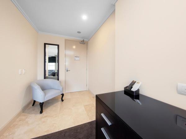 Canberra Rex Hotel : photo 3 de la chambre chambre lit king-size - accessible aux personnes à mobilité réduite