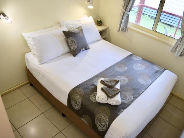 Cairns Crystal Cascades Holiday Park : photo 2 de la chambre one-bedroom villa - lorikeet