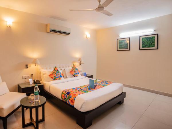 FabHotel Anutham Saket : photo 1 de la chambre (sanitised) deluxe double room