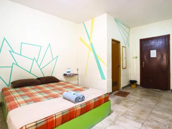 Wisma Gading Indah 1 : photo 7 de la chambre chambre double supérieure