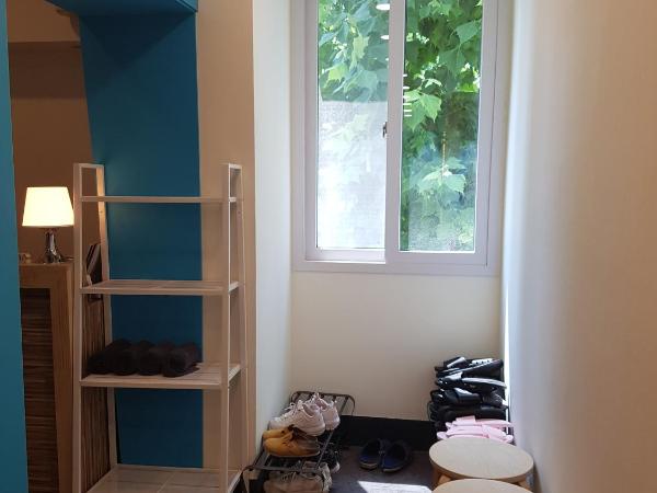 Seoul Forest Stay : photo 4 de la chambre chambre familiale avec salle de bains commune