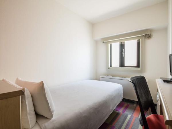 the b sangenjaya : photo 4 de la chambre chambre simple - non-fumeurs