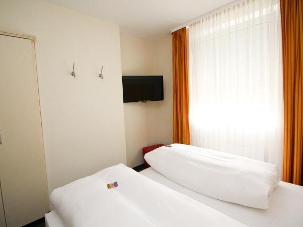 Hotel Leopold : photo 4 de la chambre chambre familiale