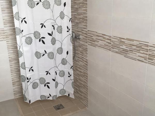 B&b Opuntia : photo 1 de la chambre chambre double ou lits jumeaux avec salle de bains privative