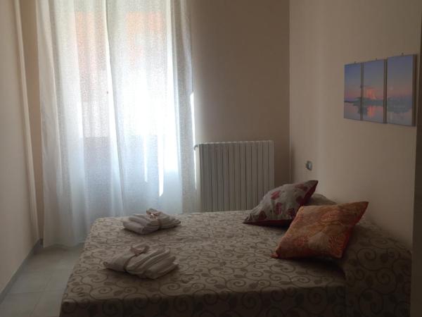 B&b Opuntia : photo 3 de la chambre chambre double ou lits jumeaux avec salle de bains privative