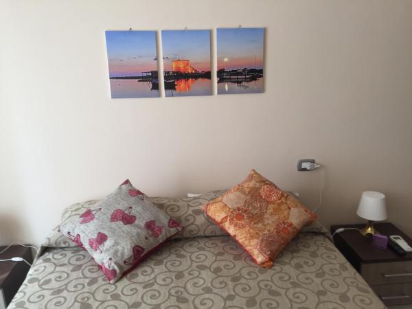 B&b Opuntia : photo 6 de la chambre chambre double ou lits jumeaux avec salle de bains privative