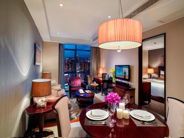 Oakwood Premier Guangzhou-Free Shuttle Bus to Canton Fair Complex : photo 1 de la chambre appartement supérieur 1 chambre