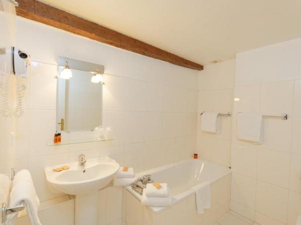 Hostel Toulouse Wilson : photo 1 de la chambre chambre familiale