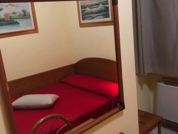 Hotel La Caravella : photo 3 de la chambre chambre simple