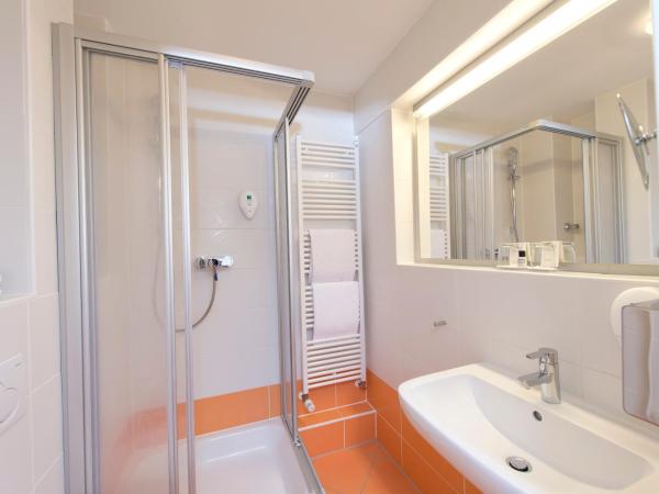 Tryp by Wyndham Frankfurt : photo 6 de la chambre chambre double affaires