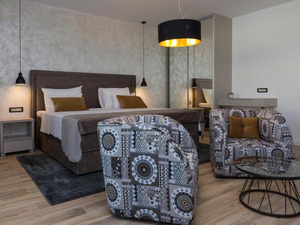 Villa Liburnum : photo 1 de la chambre chambre lit king-size deluxe avec balcon