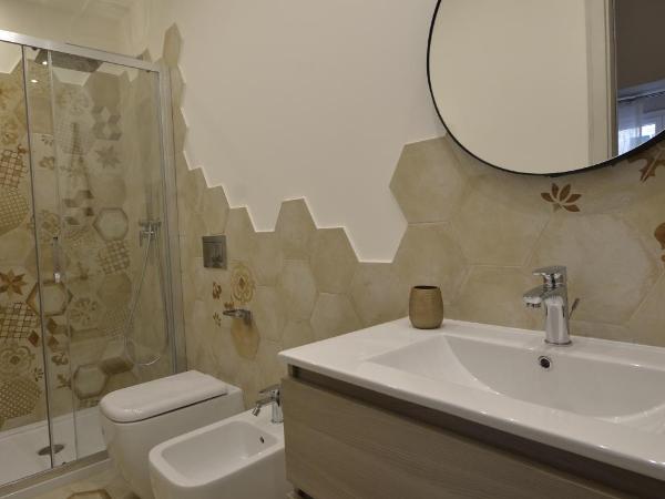 Le Caravelle Affittacamere : photo 5 de la chambre chambre double avec salle de bains privative